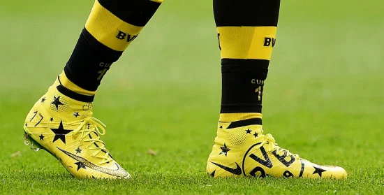 Mercurial personalizzate Aubameyang.webp